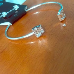 Earring and bracelet set